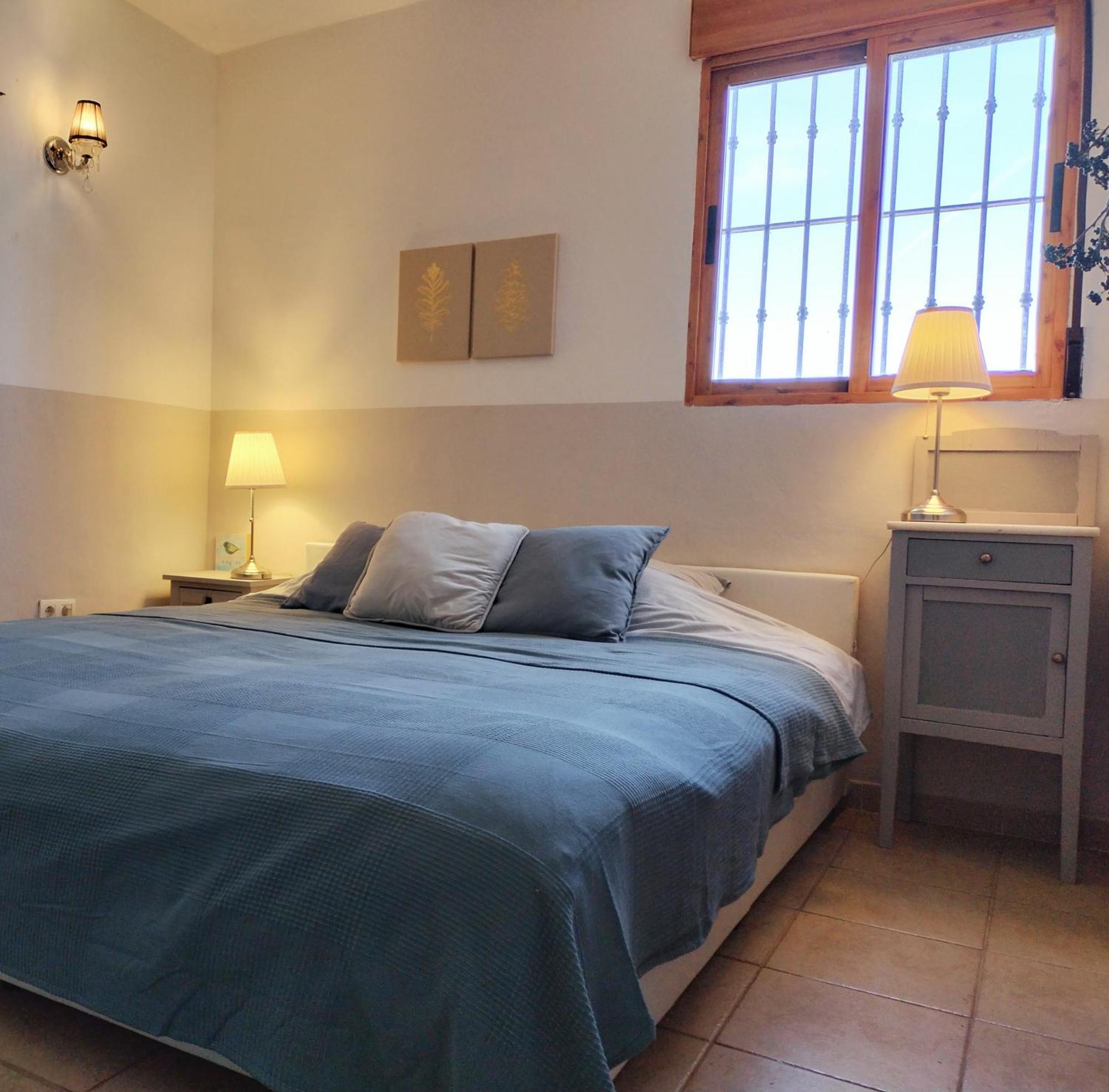 Todos Y Tonya Bed & Breakfast Archidona Exterior photo