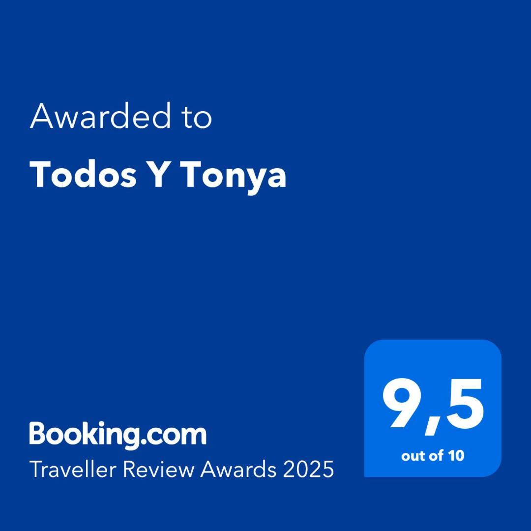 Todos Y Tonya Bed & Breakfast Archidona Exterior photo